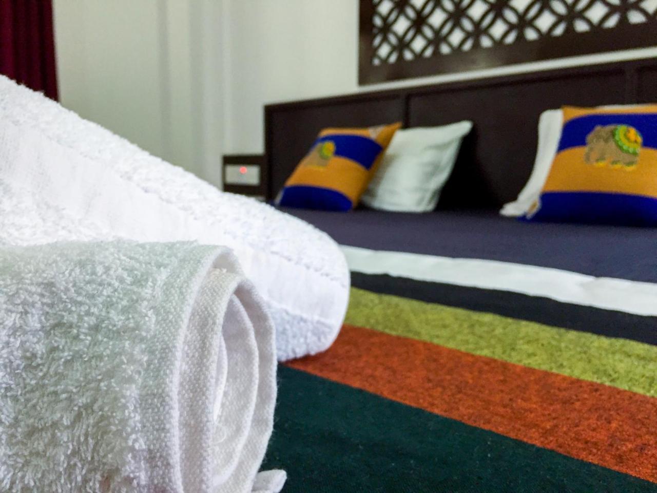 Myr-O Homestay Kombichankulama ภายนอก รูปภาพ