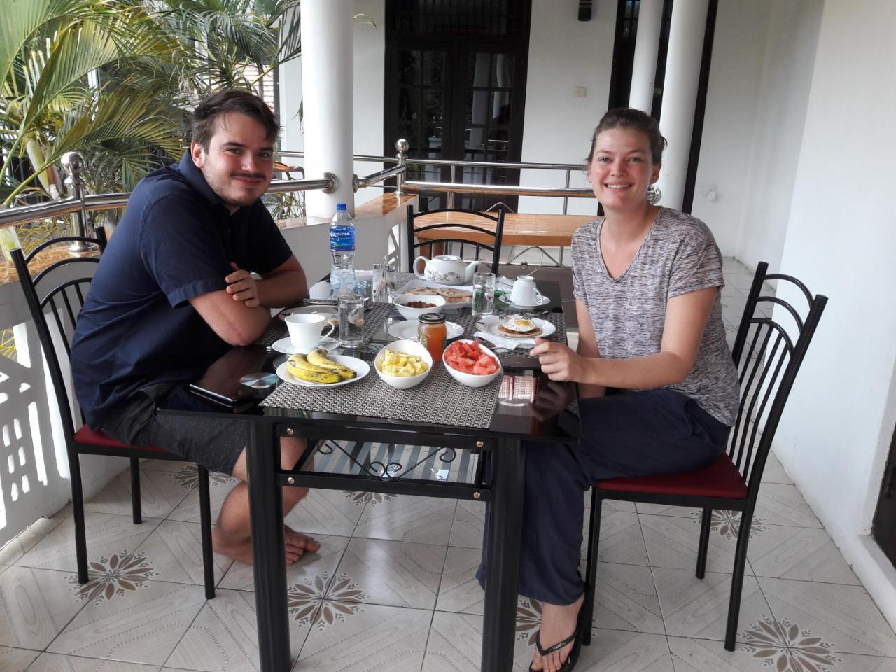 Myr-O Homestay Kombichankulama ภายนอก รูปภาพ