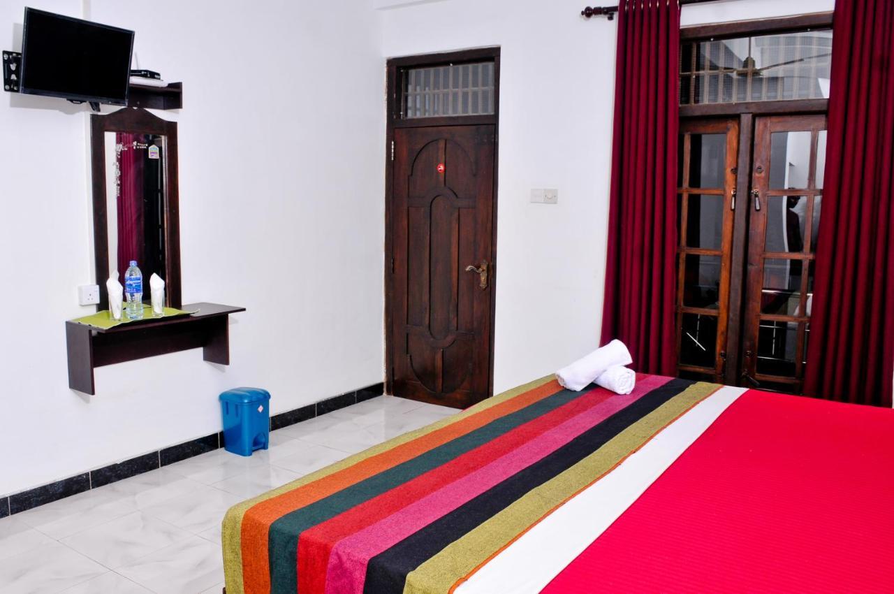 Myr-O Homestay Kombichankulama ภายนอก รูปภาพ