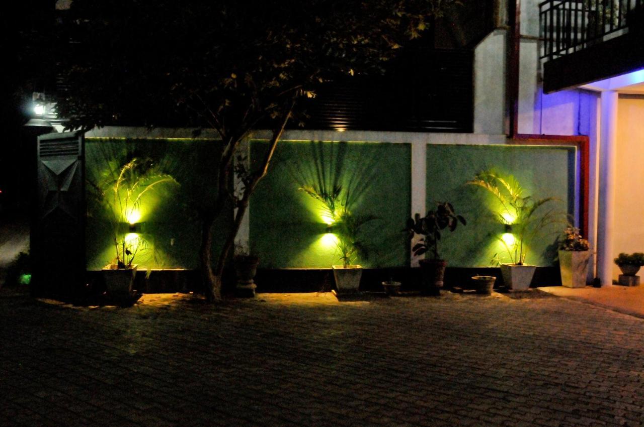 Myr-O Homestay Kombichankulama ภายนอก รูปภาพ