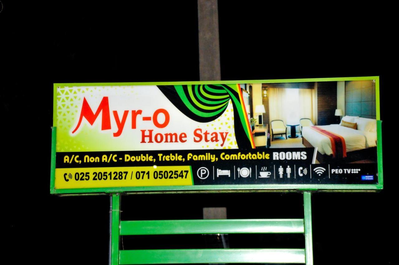 Myr-O Homestay Kombichankulama ภายนอก รูปภาพ