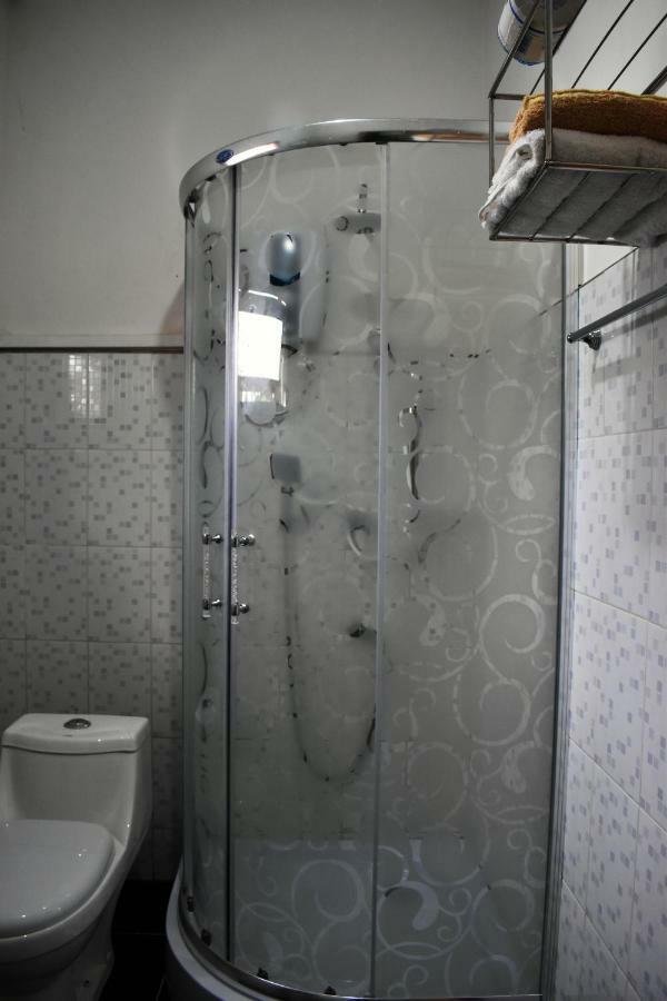 Myr-O Homestay Kombichankulama ภายนอก รูปภาพ